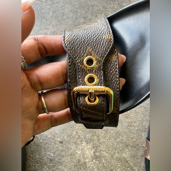 Louis Vuitton Bom Dia Flat Mule - Picture 3 of 7